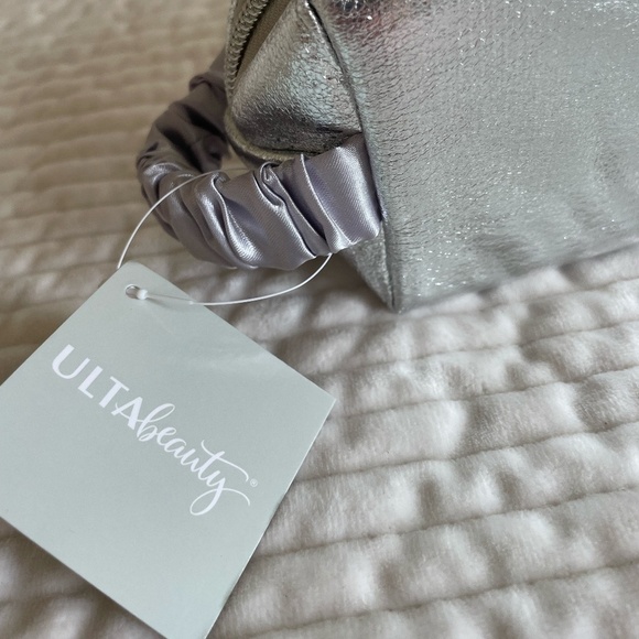 ULTA FALL GWP 2023 BEAUTY SET NWT - Picture 3 of 11